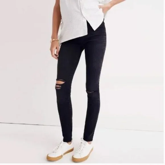 NWT Madewell Maternity High Rise Over the Belly Ripped Skinny Jeans In Black Sea - Picture 3 of 3